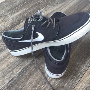 Nike janoski men’s shoes
